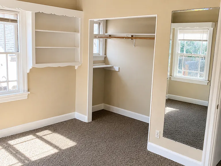 274 Hathway Ave — Photo 8