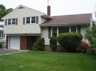 347 Henley Ave, New Milford, NJ 07646