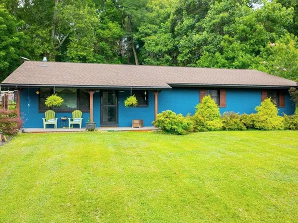 61 Natalie Ln, Harpers Ferry, WV 25425