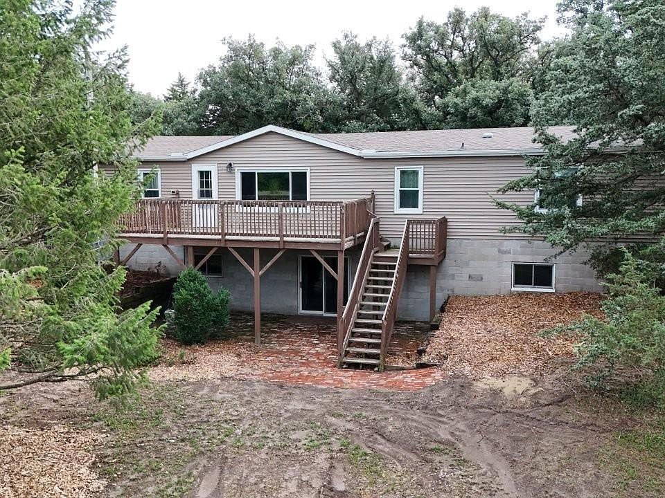 1st image of 83351 564th Ave
