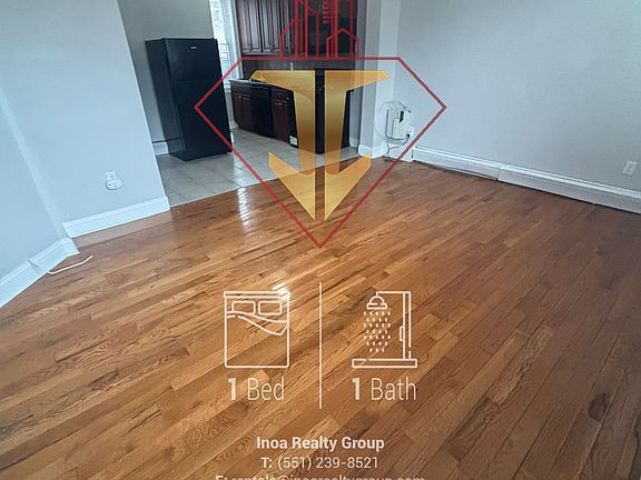 2nd image of 18-22 Wright Ave #1