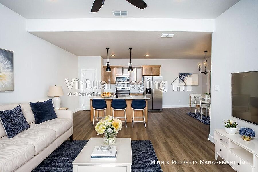 1st image of 2548 137th St #1