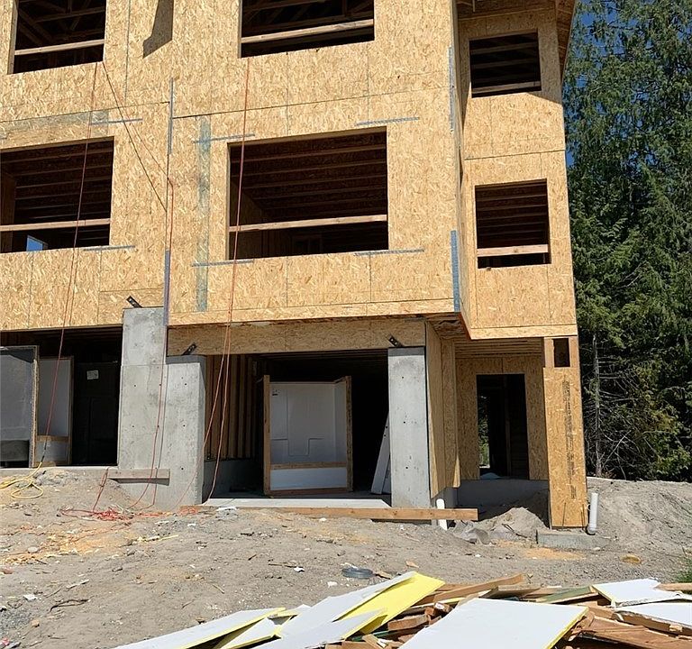 1st image of 1150 NW Dragonstone St #38