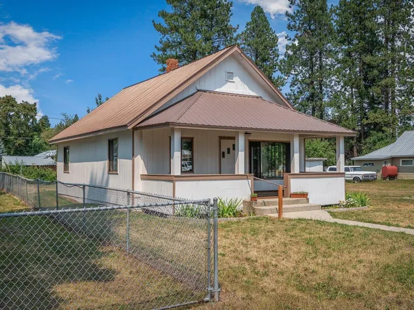 469 E Lincoln Ave, Priest River, ID 83856
