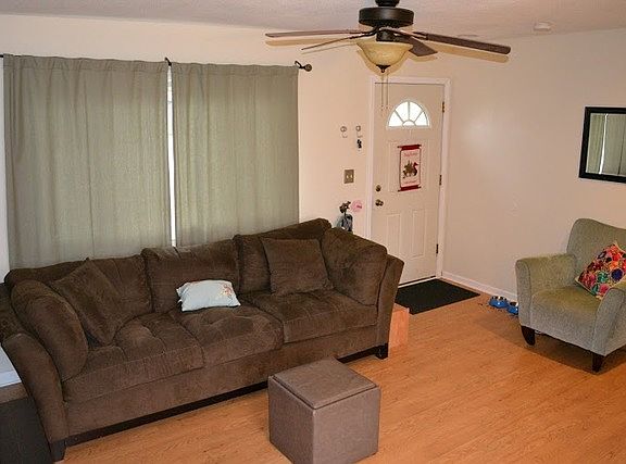 4th image of 792 Clearwood Ct
