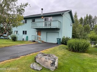 8513 Turf Ct, Anchorage, AK 99504