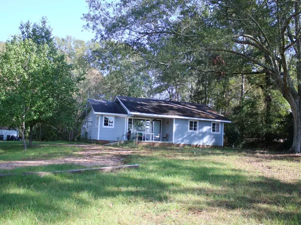 3717 Audubon Dr, Laurel, MS 39440