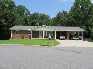 1621 Mountain Ln, Shelby, NC 28150