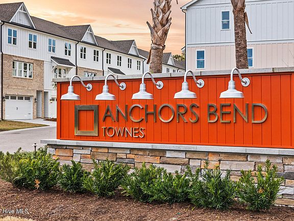 2nd image of 808 Anchors Bend Way , # 12