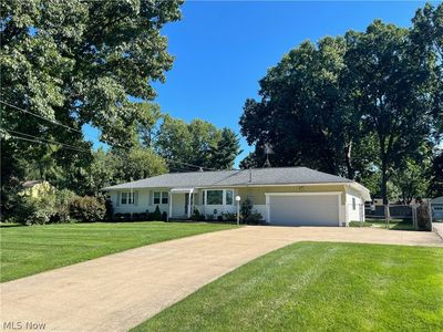686 Shook Rd, Akron, OH, 44319