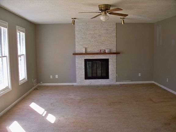 5th image of 507 Magnolia Dr #0