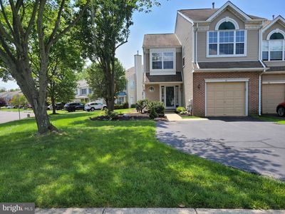 41 Honey Locust Ln, Newtown, PA, 18940