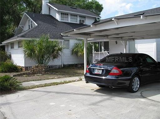 2nd image of 490 S Broadway Ave
