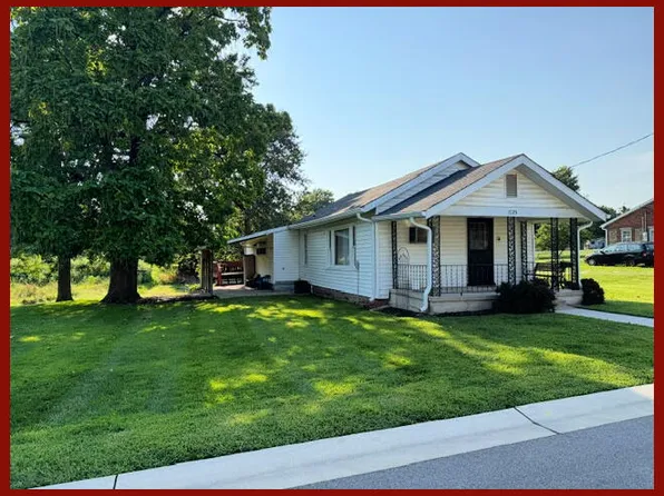1225 N Main St, Kirksville, MO 63501