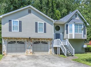 2932 Lithia Pl, Lithia Springs, GA 30122