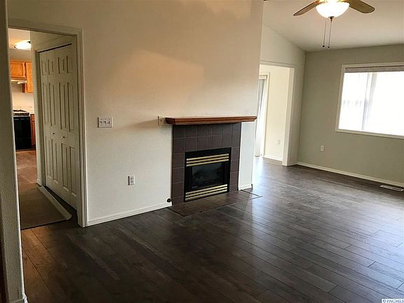 4th image of 770 SE Meadow Vale Dr