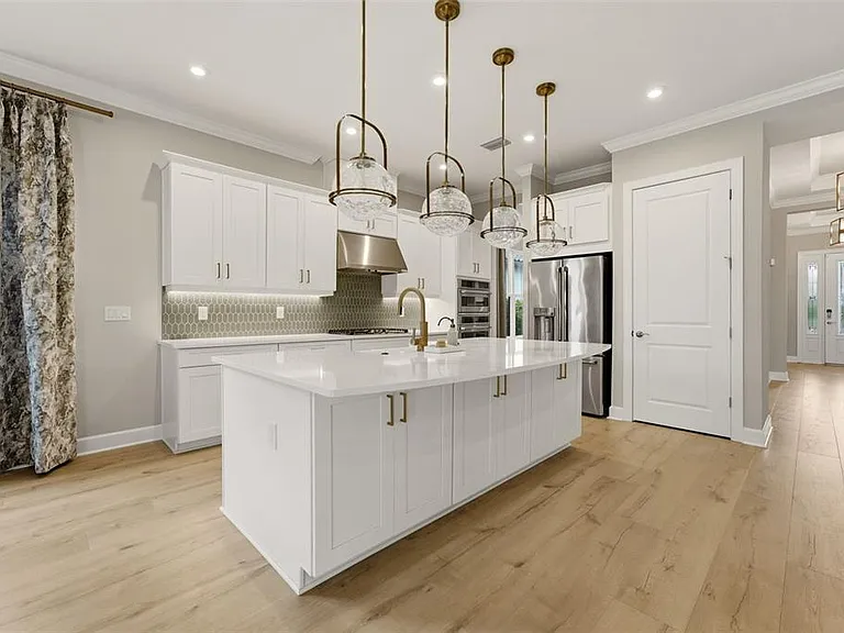 7708 Moonbeam Ave — Photo 16