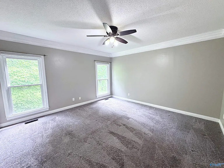 192 Rosecliff Dr — Photo 31