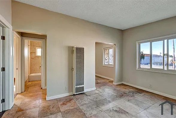 8508 Avalon Blvd #4 — Photo 1