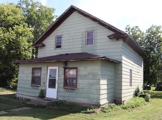 460 Commercial Ave SE, Wolsey, SD 57384