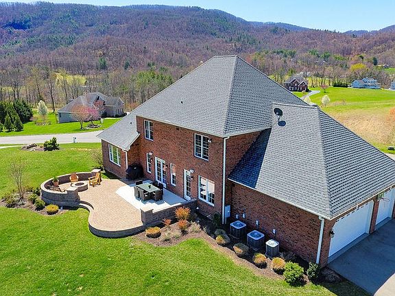 4th image of 7356 Nandina Dr