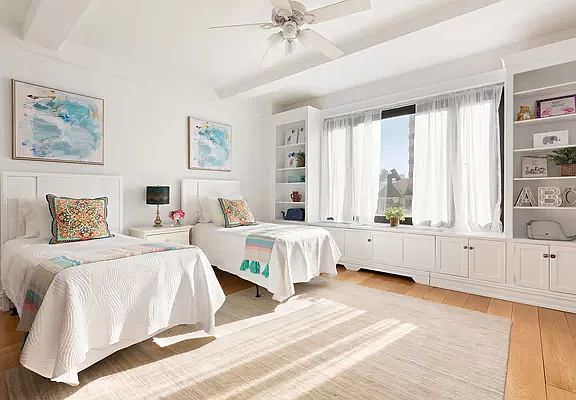 2nd image of 180 E 79th St APT 7D