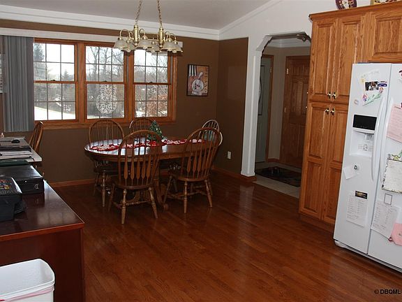 4th image of 10401 Emberwood Dr