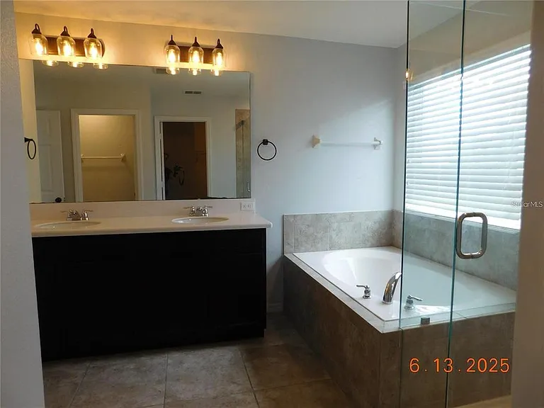 3199 Turret Dr — Photo 28