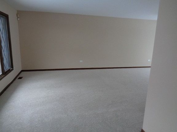 3rd image of 4030 176th Pl