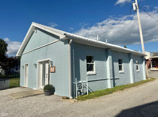 50 N Grant St, Cloverdale, IN 46120