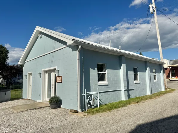 50 N Grant St, Cloverdale, IN 46120