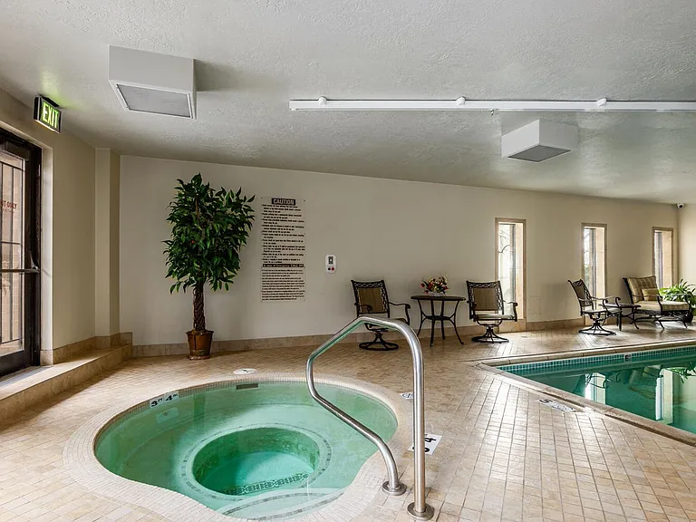245 N Vine St #803 — Photo 21
