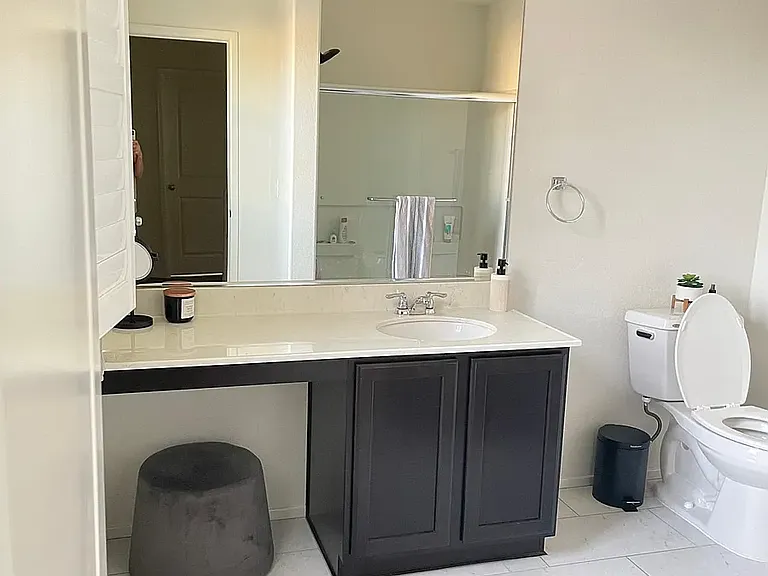 10639 Whiting Ave — Photo 14