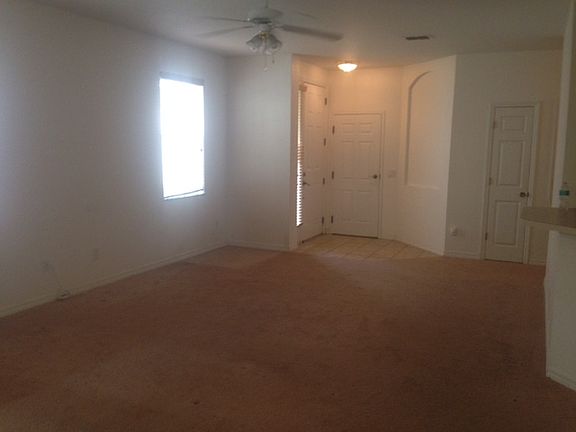 3rd image of 3681 Oakdale 105 Cir