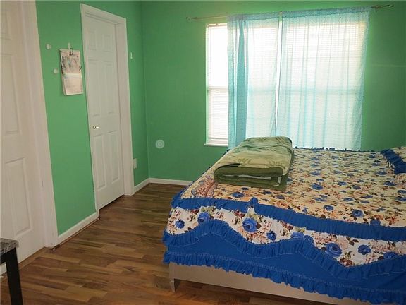 4th image of 7416 Glenwick Blvd