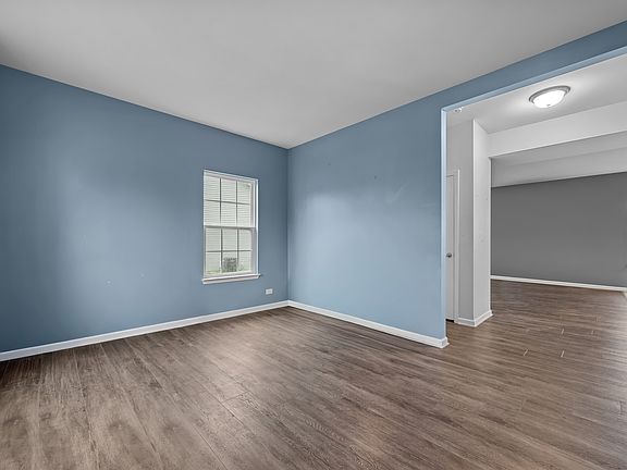 4th image of 603 Silver Lake St