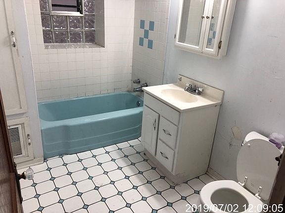 4th image of 5537 W 24th Pl
