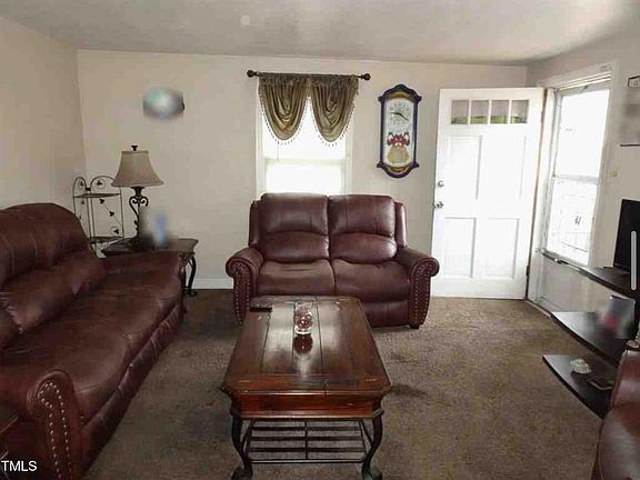 2nd image of 2072 Osceola Dr