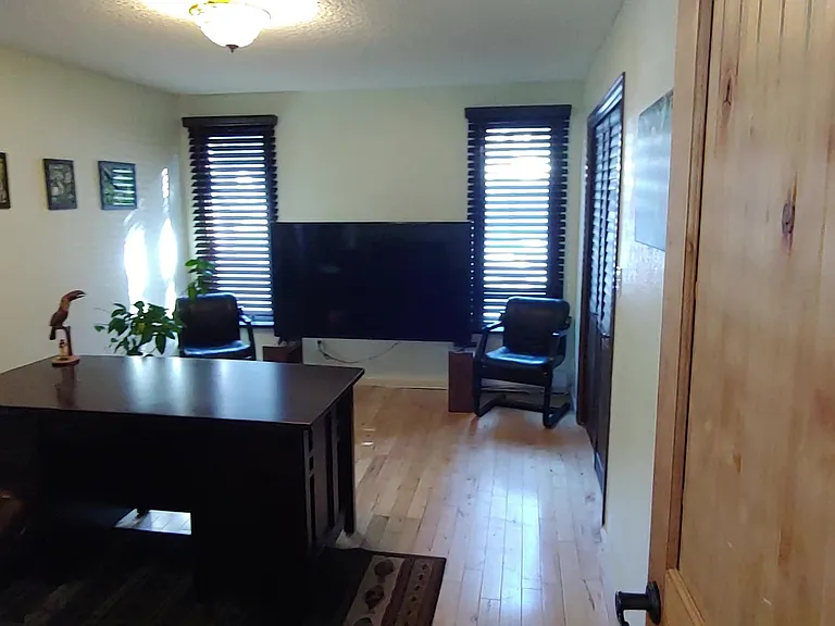 8281 Grizzly Way — Photo 15