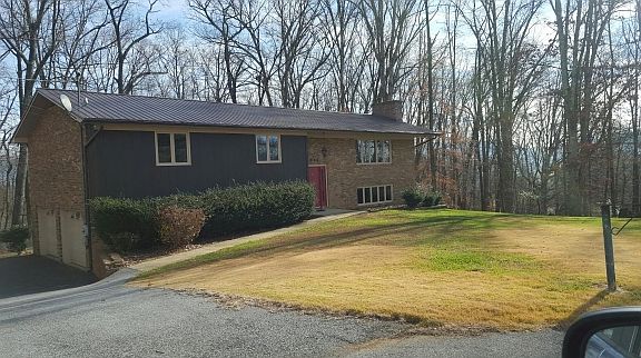 2nd image of 346 Jefferson Dr