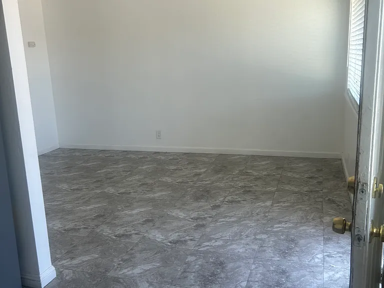 254 Pamela Ave #5 — Photo 6