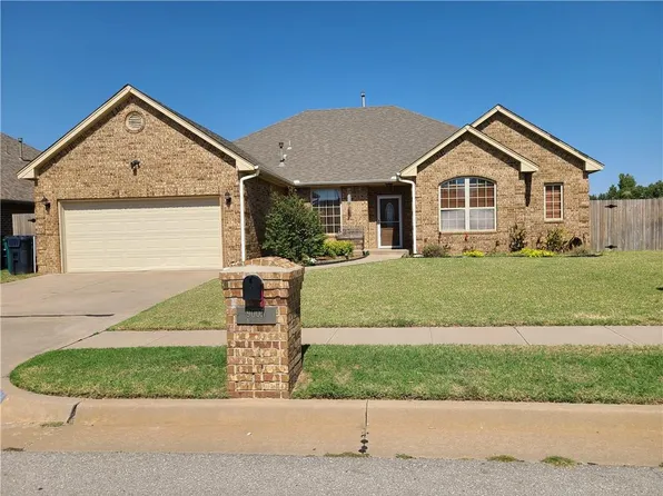 9005 NW 79th St, Yukon, OK 73099