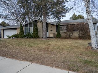 451 Suszycki Dr, Mauston, WI 53948