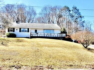 28 Scenic Dr, Danville, PA 17821