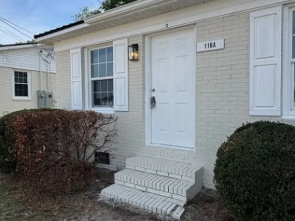 116 Calvin St, Spring Lake, NC