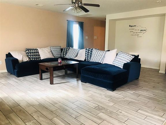 3rd image of 7214 Liberty Mesa Ln