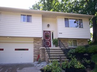 19212 Marvin Rd, Warrensville Heights, OH