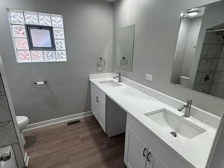 6009 S Kolin Ave — Photo 11