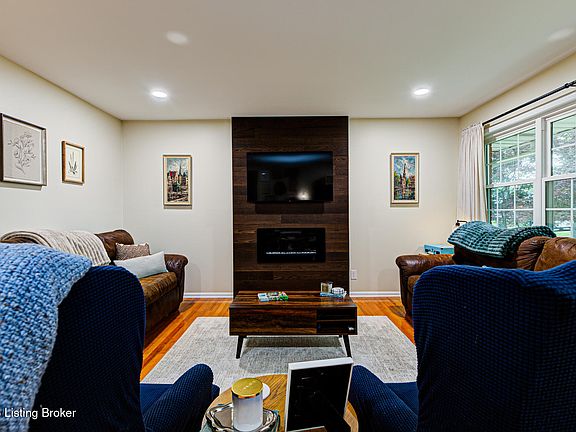 4th image of 3017 Nepperhan Rd