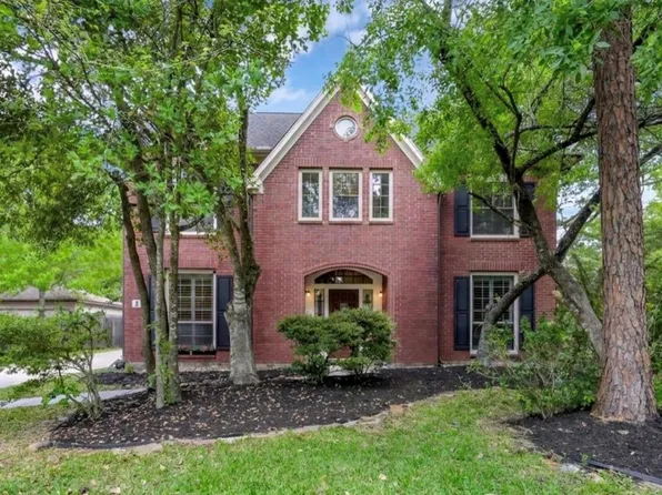 2 S Duskwood Pl, Spring, TX 77381